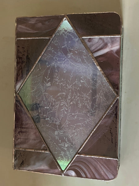 Stained glass box for auction